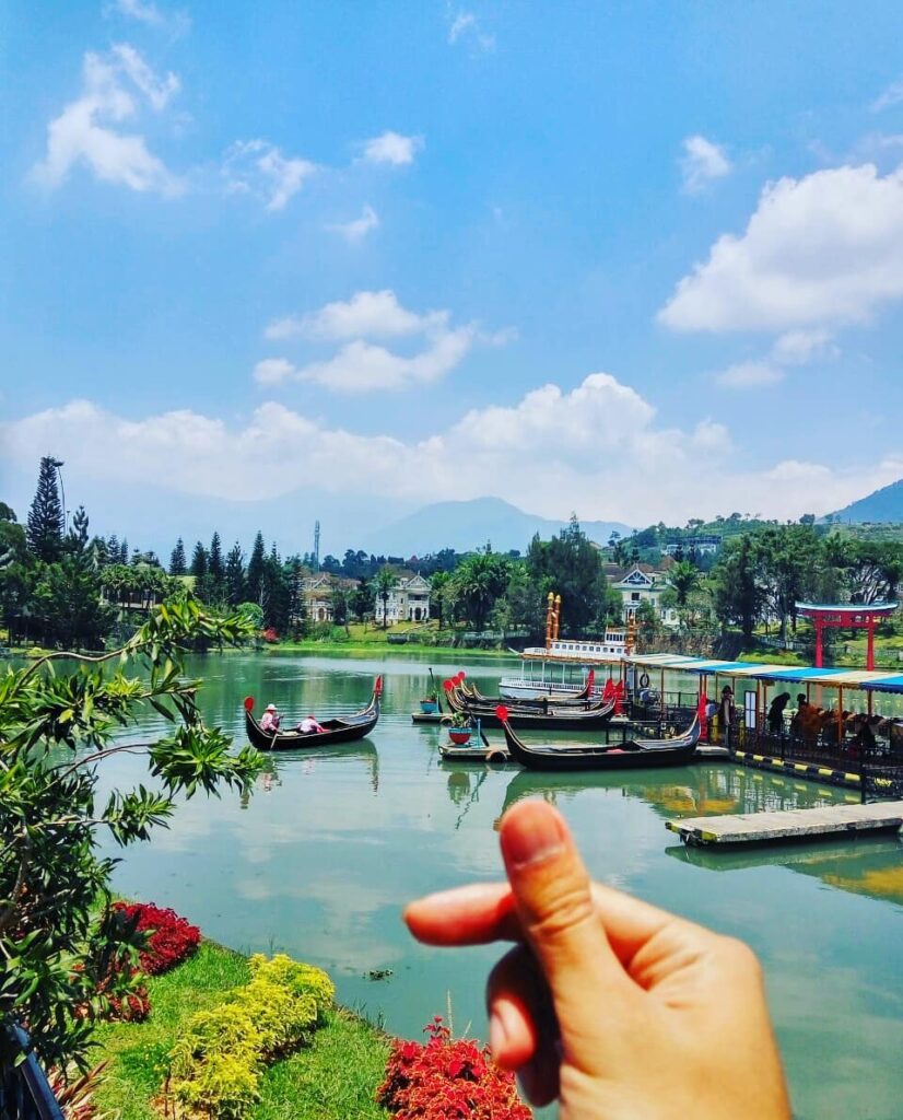 sewa villa kota bunga