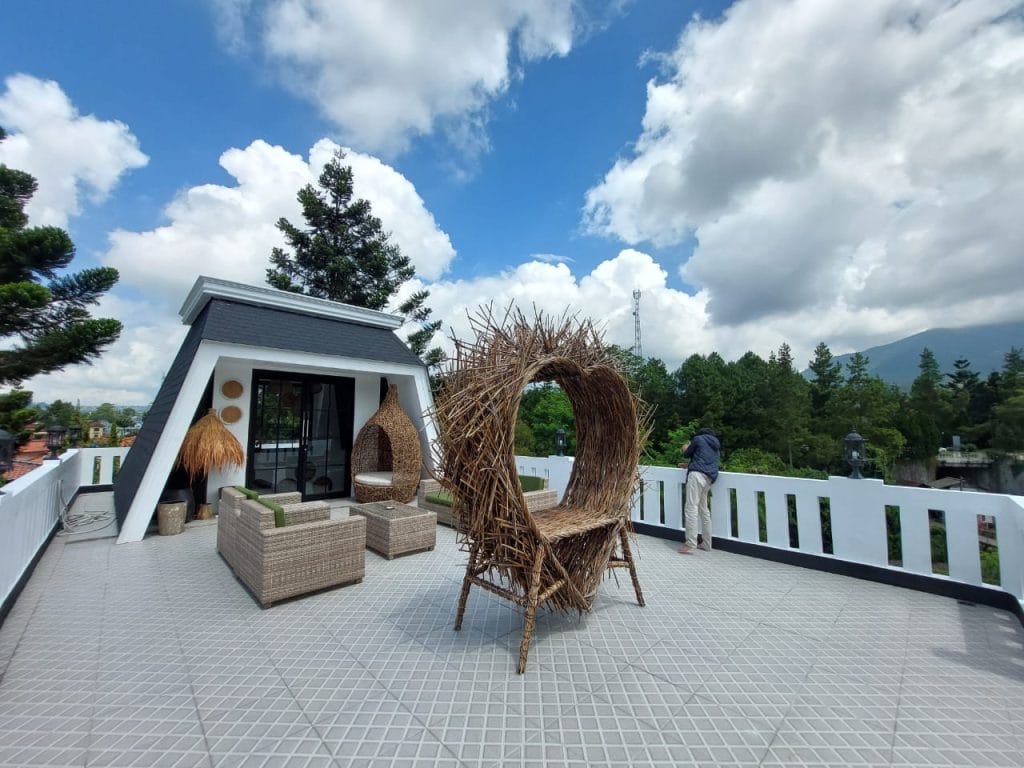 rooftop villa malini 1